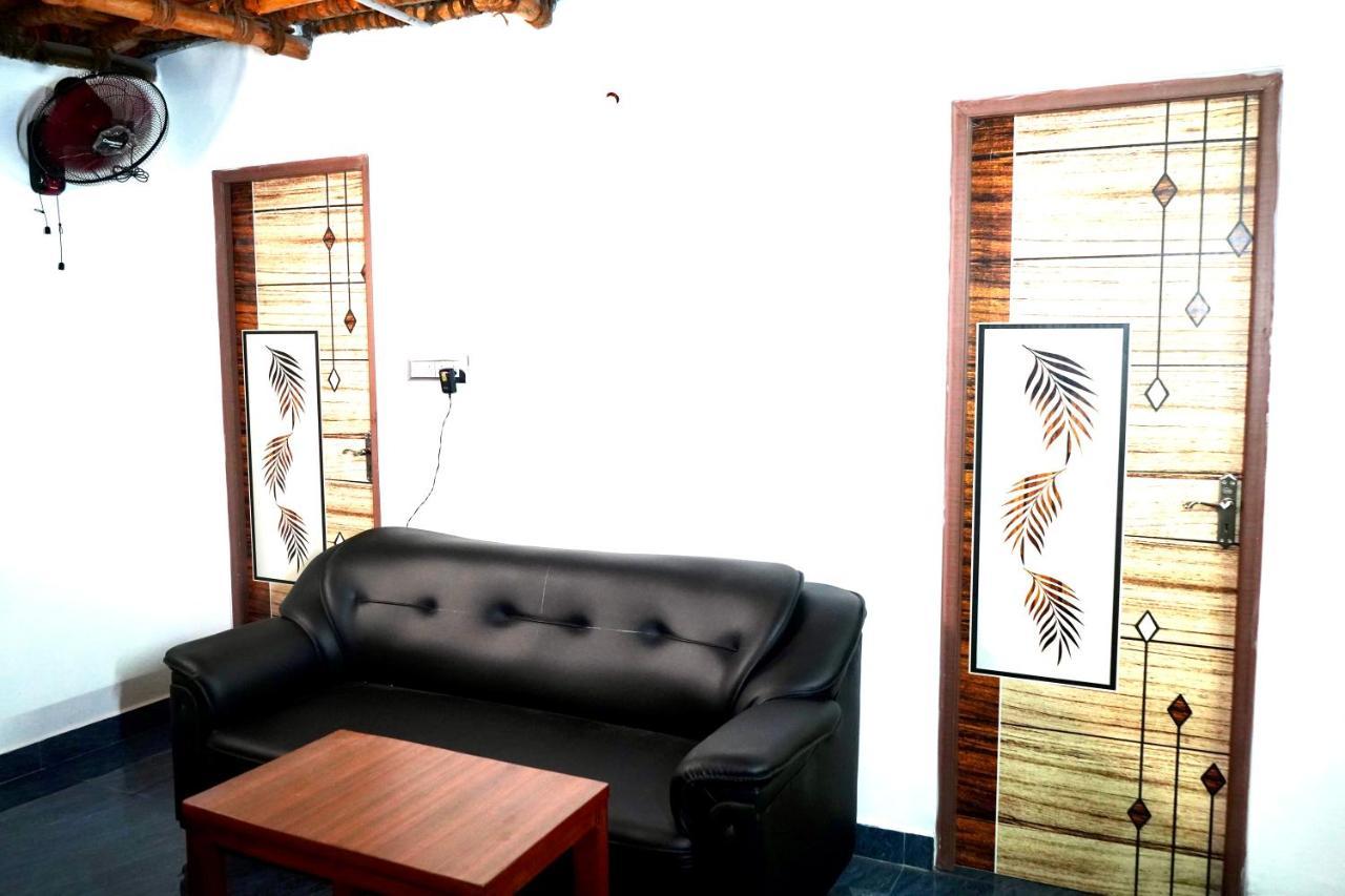 Serenity Bay Home Stay 퐁디셰리 외부 사진