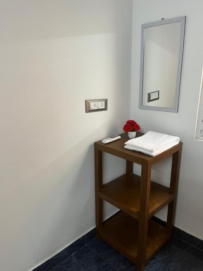 Serenity Bay Home Stay 퐁디셰리 외부 사진